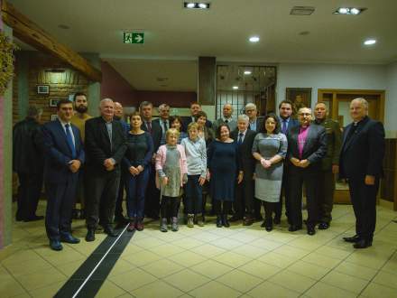 Odsłonięcie tablicy upamiętniającej ks. Mamicę